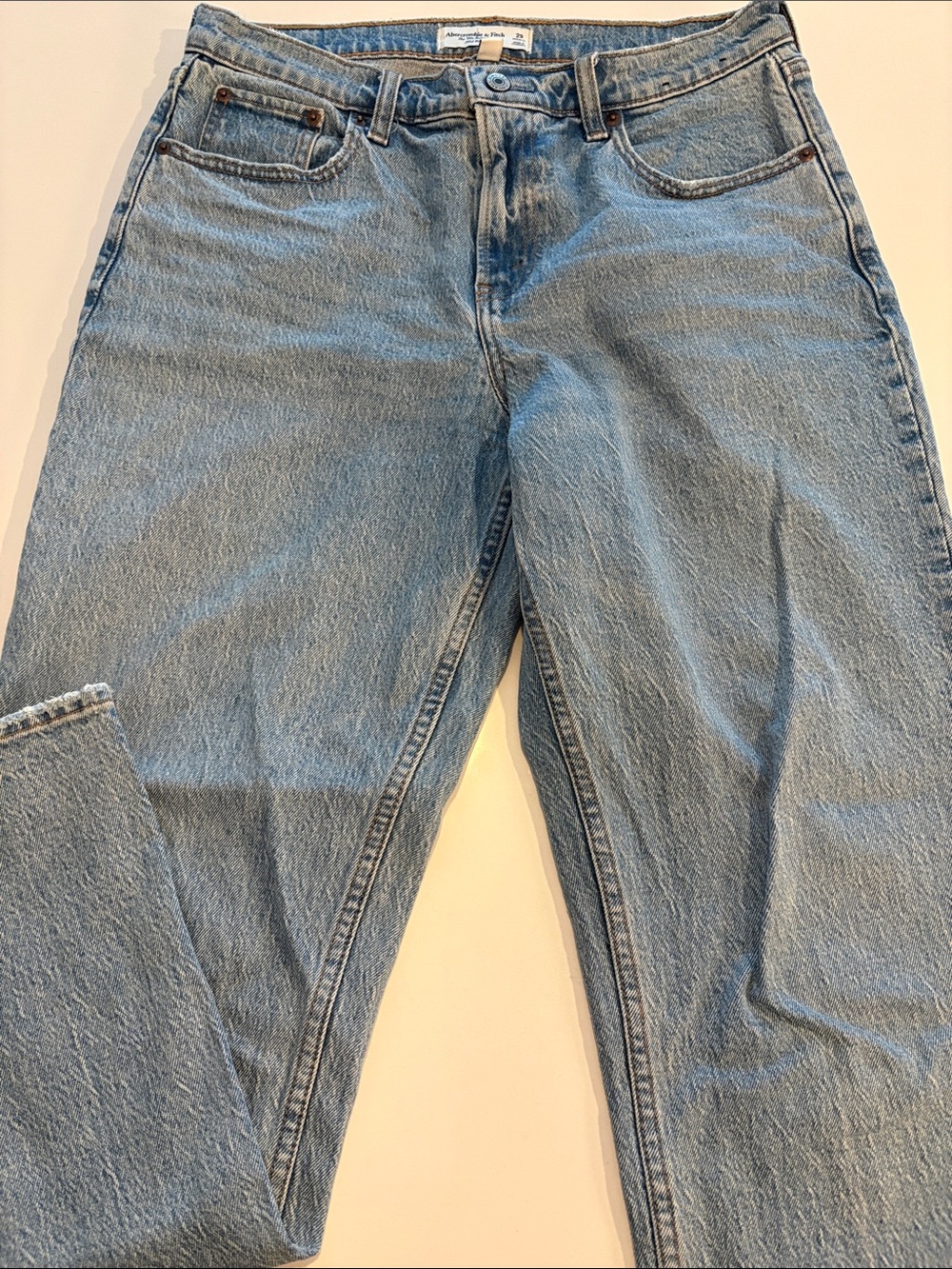 Abercrombie & Fitch Light Blue Denim '90s Straight Mid Rise Jeans